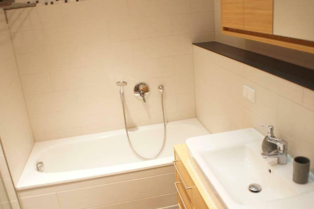 Apartment Einzelnwohnung Mit Eigenem Eingang Weingarten (Wuerttemberg)